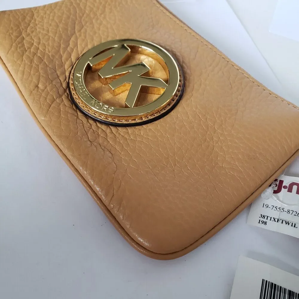 MICHAEL KORS MK Fulton Brown Pebble Leather Zip‎ Around Card Clutch Wristlet New